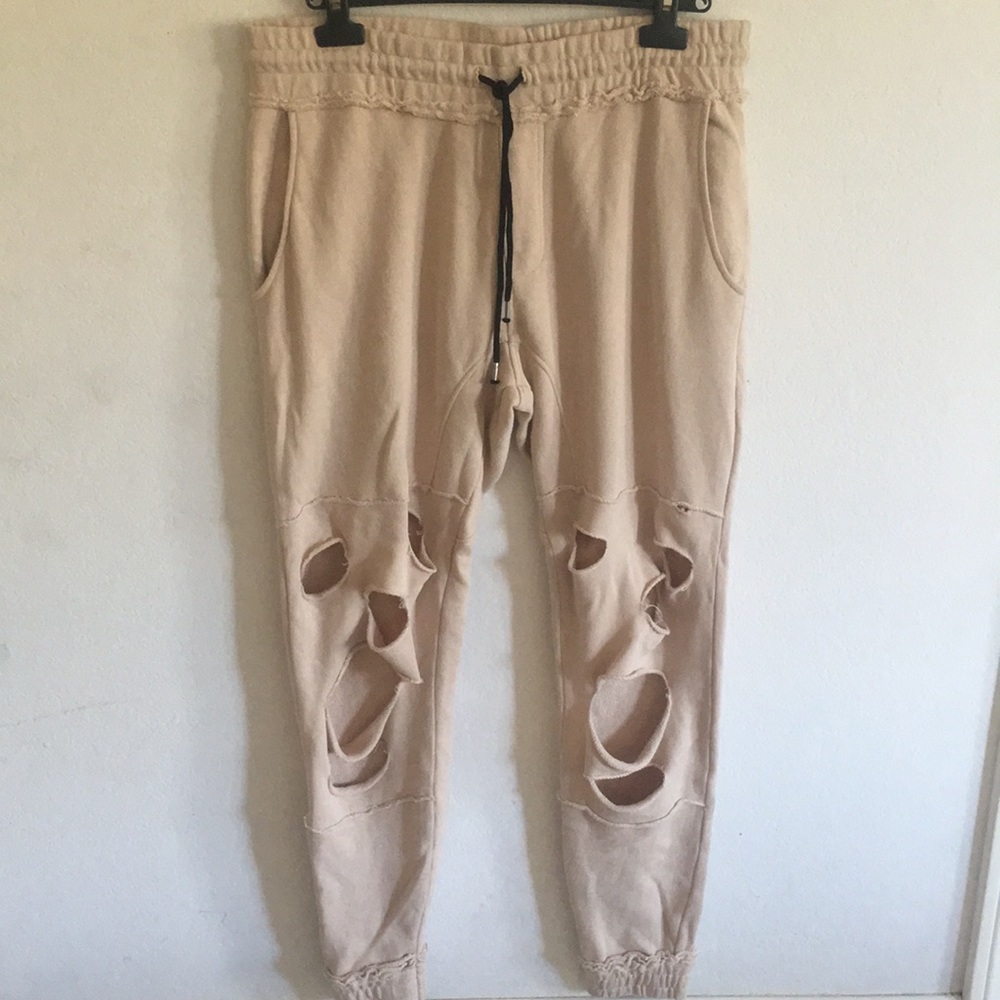 ❌❌SOLD❌❌👟Super comfy and cool Sweatpants!👟
